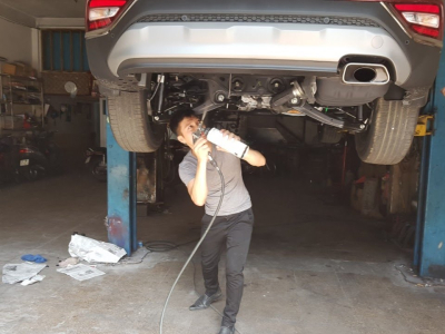 PHỦ GẦM CHỐNG GỈ SÉT GIẢM ỒN